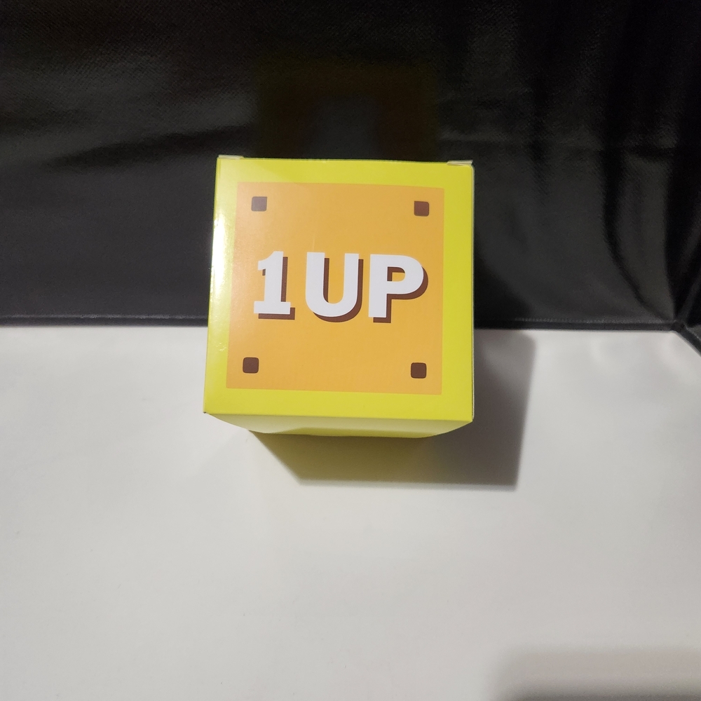 "Super Mario "Party Favor Boxes - Picture 5 of 5